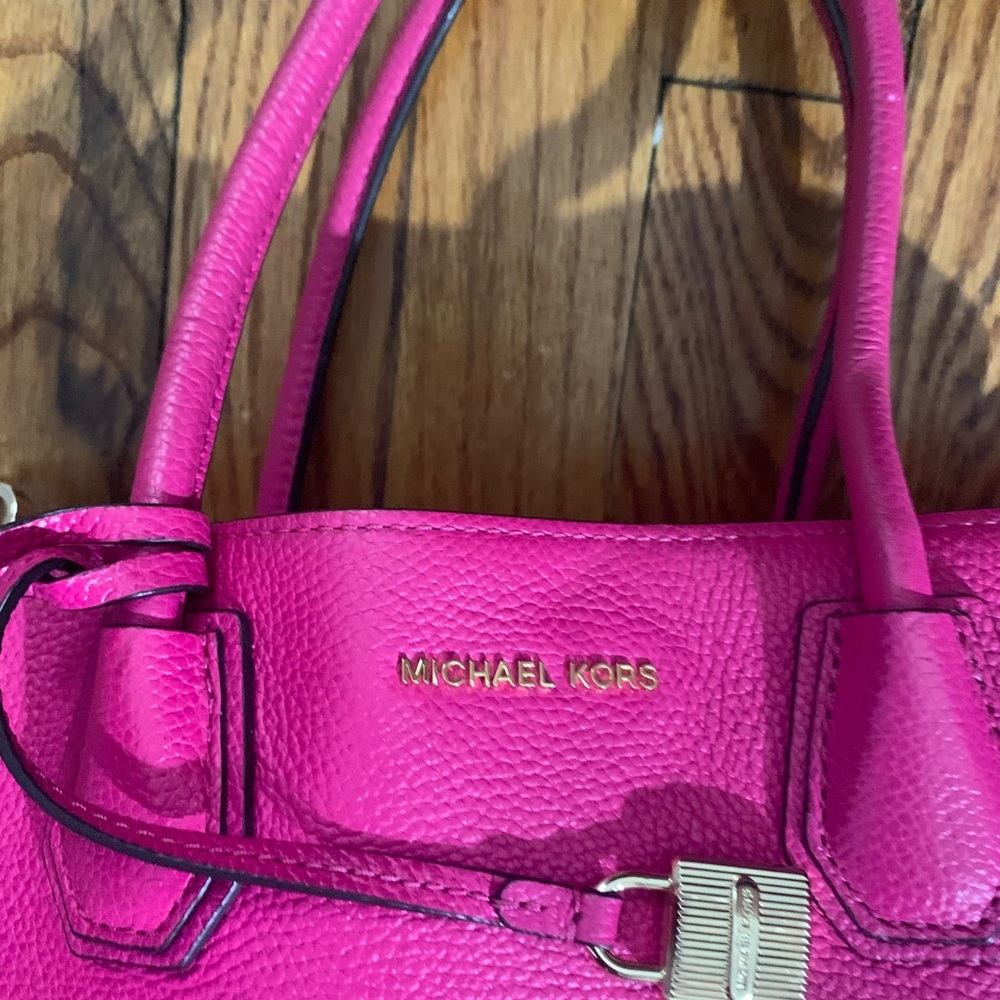 Micheal Kors Tote Vibrant Pink